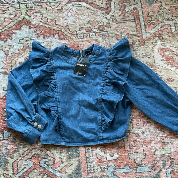 Forever 21 Denim Ruffle Top - Picture 2 of 4